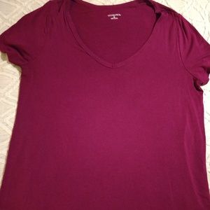 🌷 4 for $20 V neck t-shirt